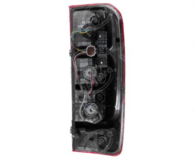 CALAVERA AUTOMOTRIZ IZQUIERDA 12V IZQUIERDA NISSAN NP300 BRËSSER-LKW 04CNS12L066 