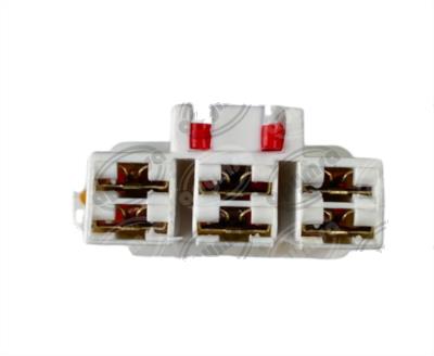 CONECTOR PASTILLA DE ENCENDIDO 18 6 PUNTAS TERMINAES HEMBRA AVEO, BEAT, MATIZ, SPARK , SWIFT QBH DYNAMIC 311 