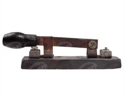 INTERRUPTOR CORTADOR CORRIENTE TIPO CUCHILLA 60A NACIONAL INT-60A 