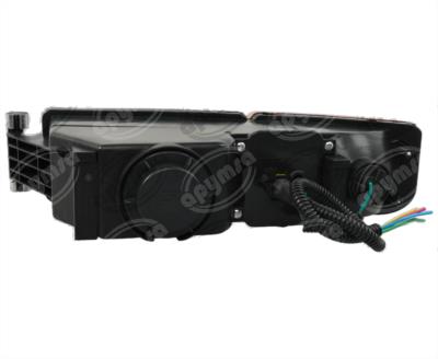 FARO DELANTERO DIRECCIONAL AMBAR 24V SITRAK C7H/HOWO TX MIXER DER BRËSSER-LKW 08UST24R039 