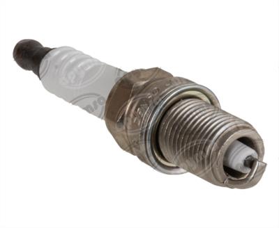 BUJIA ESTANDAR TOYOTA HILUX 04-06 2.7L DENSO K16R-U 