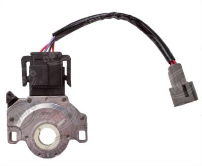 INTERRUPTOR NEUTRAL 4TERMINALES FORD DYNAMIC QBH DYNAMIC NS-67 