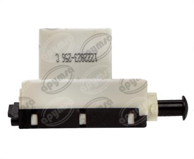 INTERRUPTOR DE FRENO 6TERMINALES CHRYSLER, DODGE, JEEP, PLYMOUTH QBH DYNAMIC SLS-237 