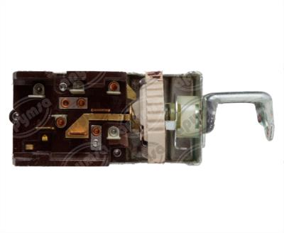 INTERRUPTOR LUZ CON AUMENTO VEHICULOS Y CAMOINES 60'S FORD QBH DYNAMIC DS-150 
