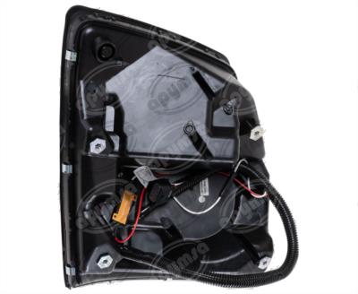 UNIDAD PRINCIPAL IZQUIERDA TRANSPARENTE VOLVO VNL  FONDO NEGRO CON KIT DE INSTALACION BRËSSER-LKW 19TVO12L128 