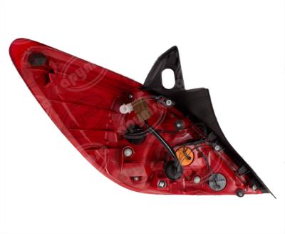 CALAVERA AUTOMOTRIZ DERECHA NISSAN TIIDA 07-12 5 PUERTAS DEPO 017-2318-04 