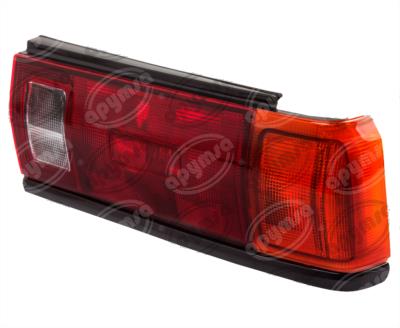 CALAVERA AUTOMOTRIZ DERECHA NISSAN TSURU II 90-91 DEPO 017-2321-08 