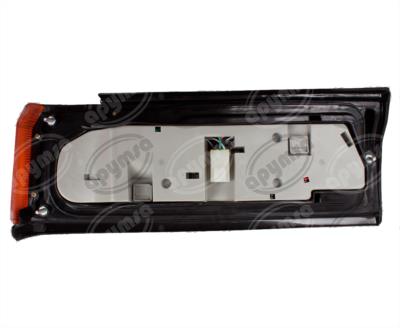 CALAVERA AUTOMOTRIZ DERECHA NISSAN TSURU II 90-91 DEPO 017-2321-08 