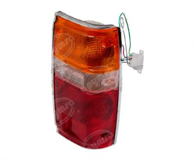 CALAVERA AUTOMOTRIZ DERECHA TOYOTA PICK-UP 84-88 4X4 FILO CROMADO DEPO 017-3010-06 