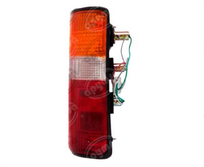 CALAVERA AUTOMOTRIZ DERECHA TOYOTA PICK-UP T100 89-95 4X4 LISA DEPO 017-3010-10 