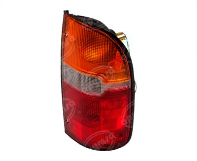 CALAVERA AUTOMOTRIZ DERECHA TOYOTA TACOMA 95-00 4X4 DEPO 017-3015-00 