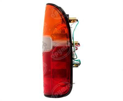 CALAVERA AUTOMOTRIZ DERECHA TOYOTA TACOMA 95-00 4X4 DEPO 017-3015-00 