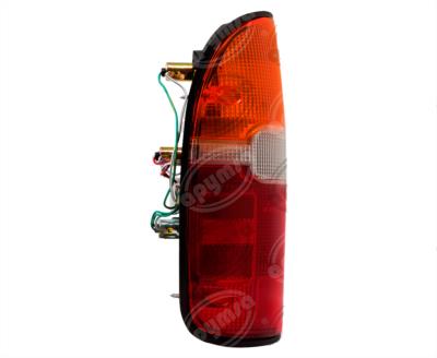 CALAVERA AUTOMOTRIZ IZQUIERDA TOYOTA TACOMA 95-00 4X4 DEPO 017-3015-01 
