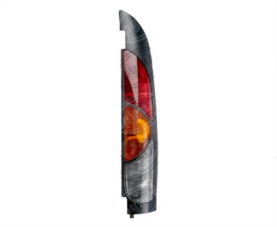 CALAVERA AUTOMOTRIZ DERECHA SIN ARNES RENAULT KANGOO 04-09 DEPO 017-2602-00 