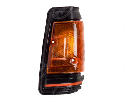 LUZ DIRECCIONAL DERECHA NISSAN 720 92-93 CON FRANJA DEPO 013-2326-08 